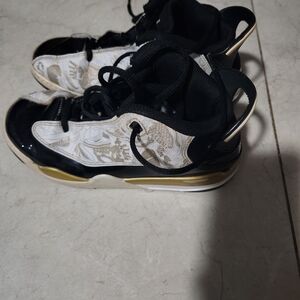 Jordan Kids Sneakers - Black, Gold, White